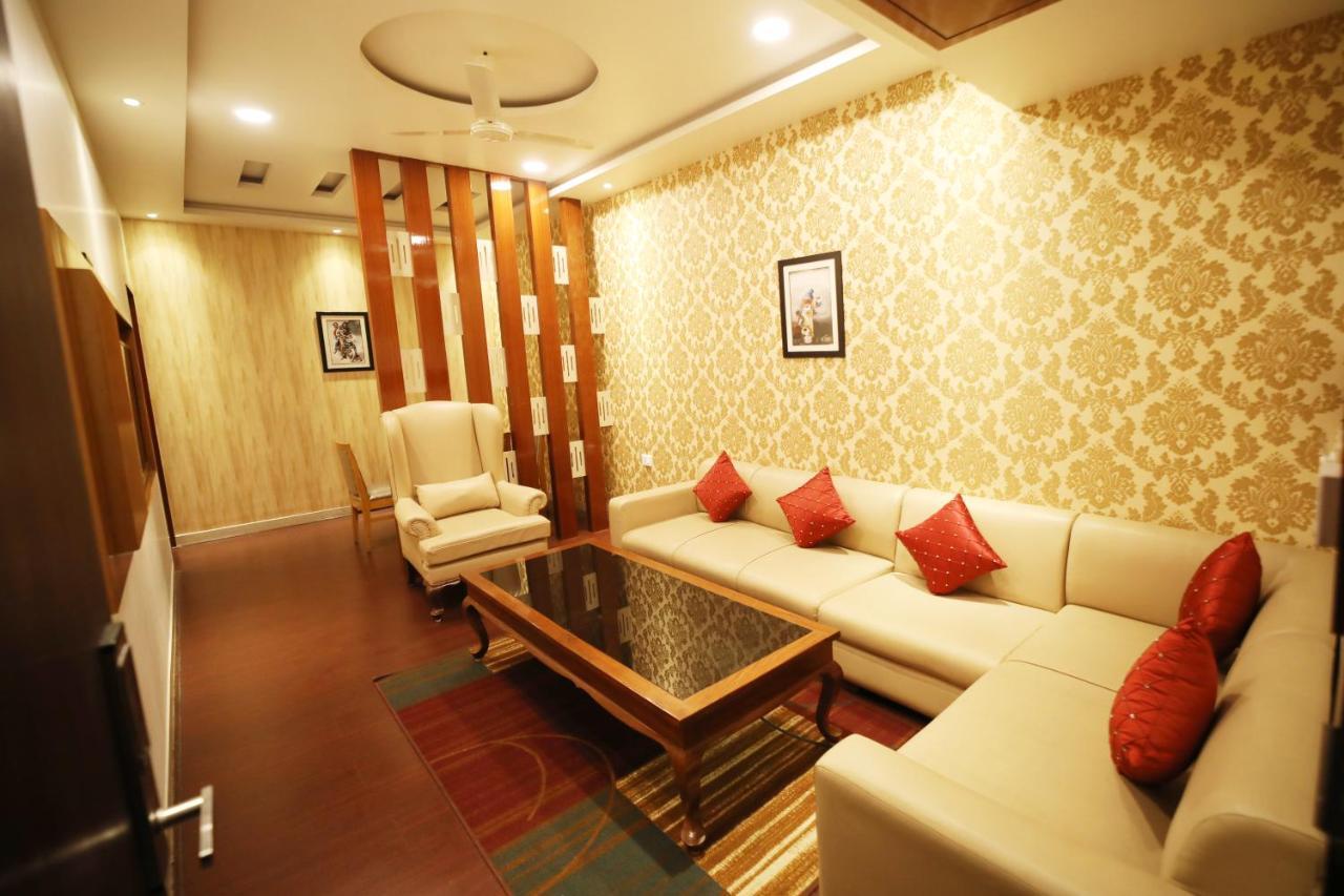 Hotel Panchsheel Ayodhya Exterior photo