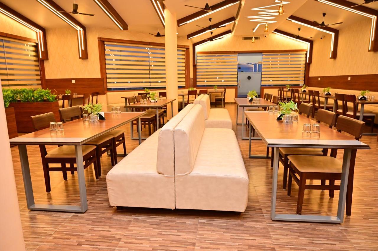 Hotel Panchsheel Ayodhya Exterior photo