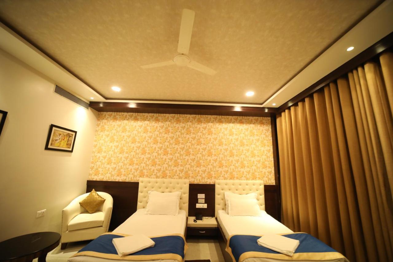 Hotel Panchsheel Ayodhya Exterior photo
