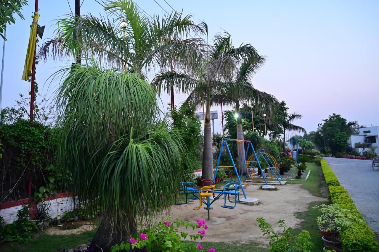 Hotel Panchsheel Ayodhya Exterior photo